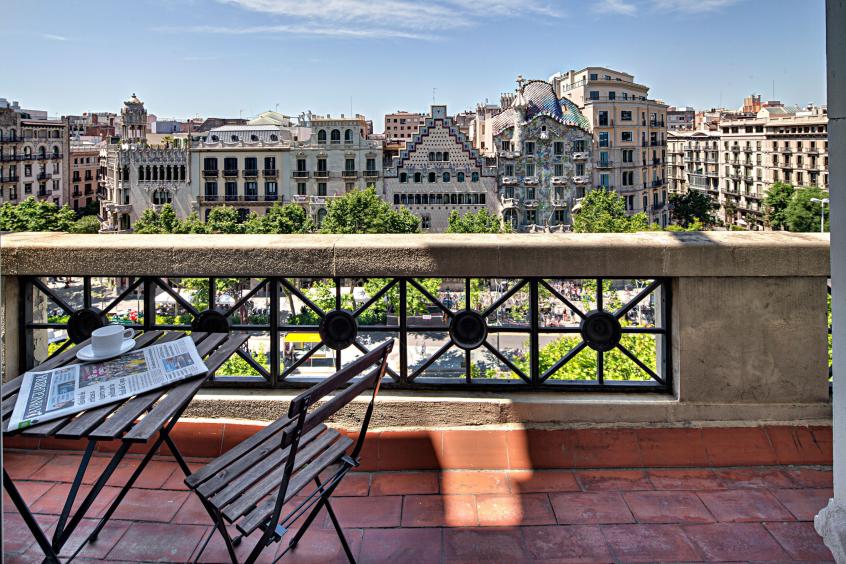 La Pedrera - Paseo de Gracia - Vacation Apartment in Eixample, Barcelona